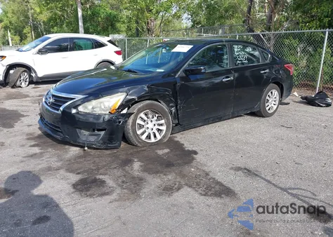2013 Nissan Altima 2.5 S z USA, uszkodzony, nr VIN 1N4AL3AP4DC202388